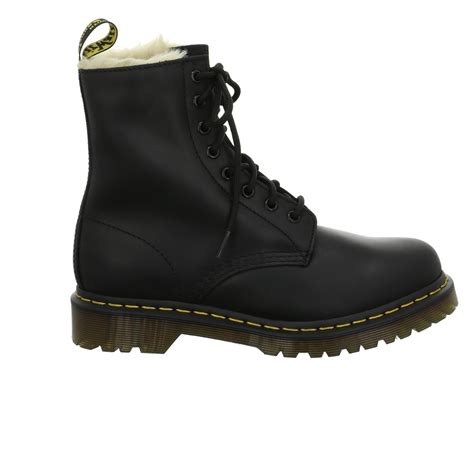 dr martens gefüttert schwarz